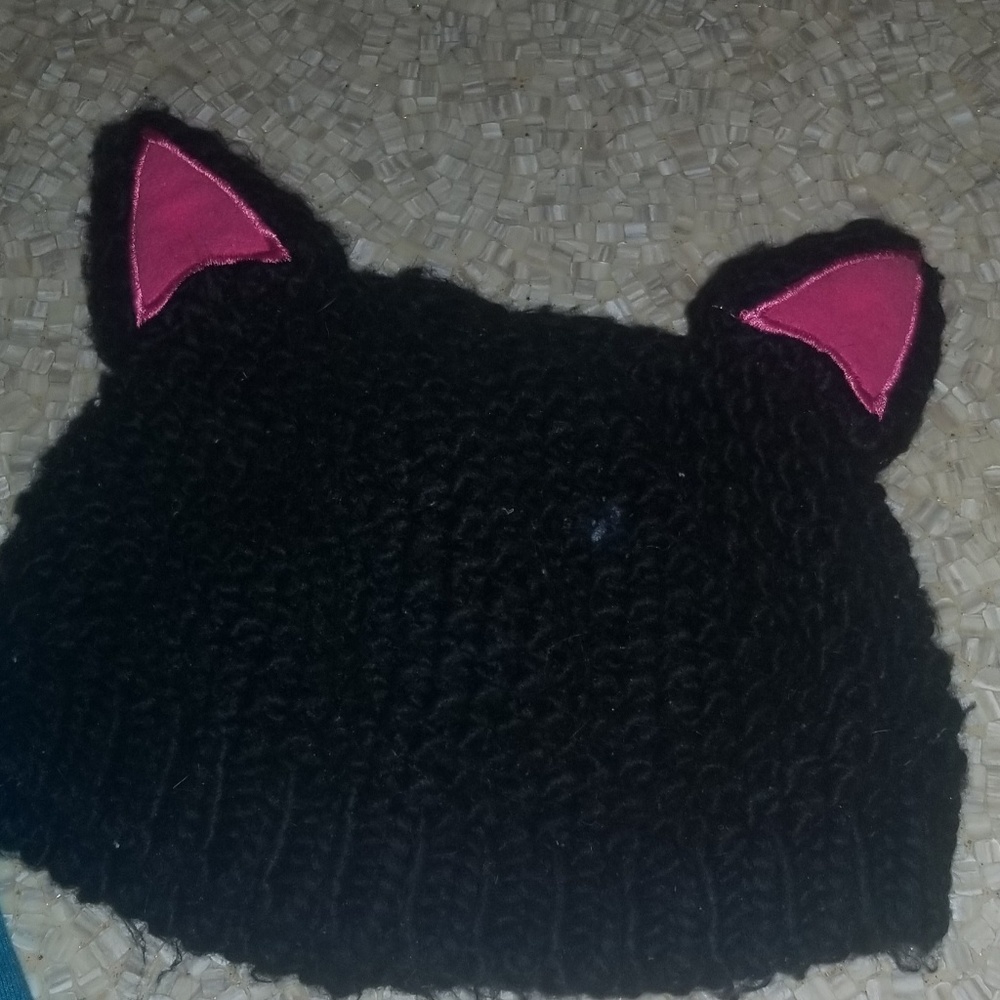 Women's kitty Beanie